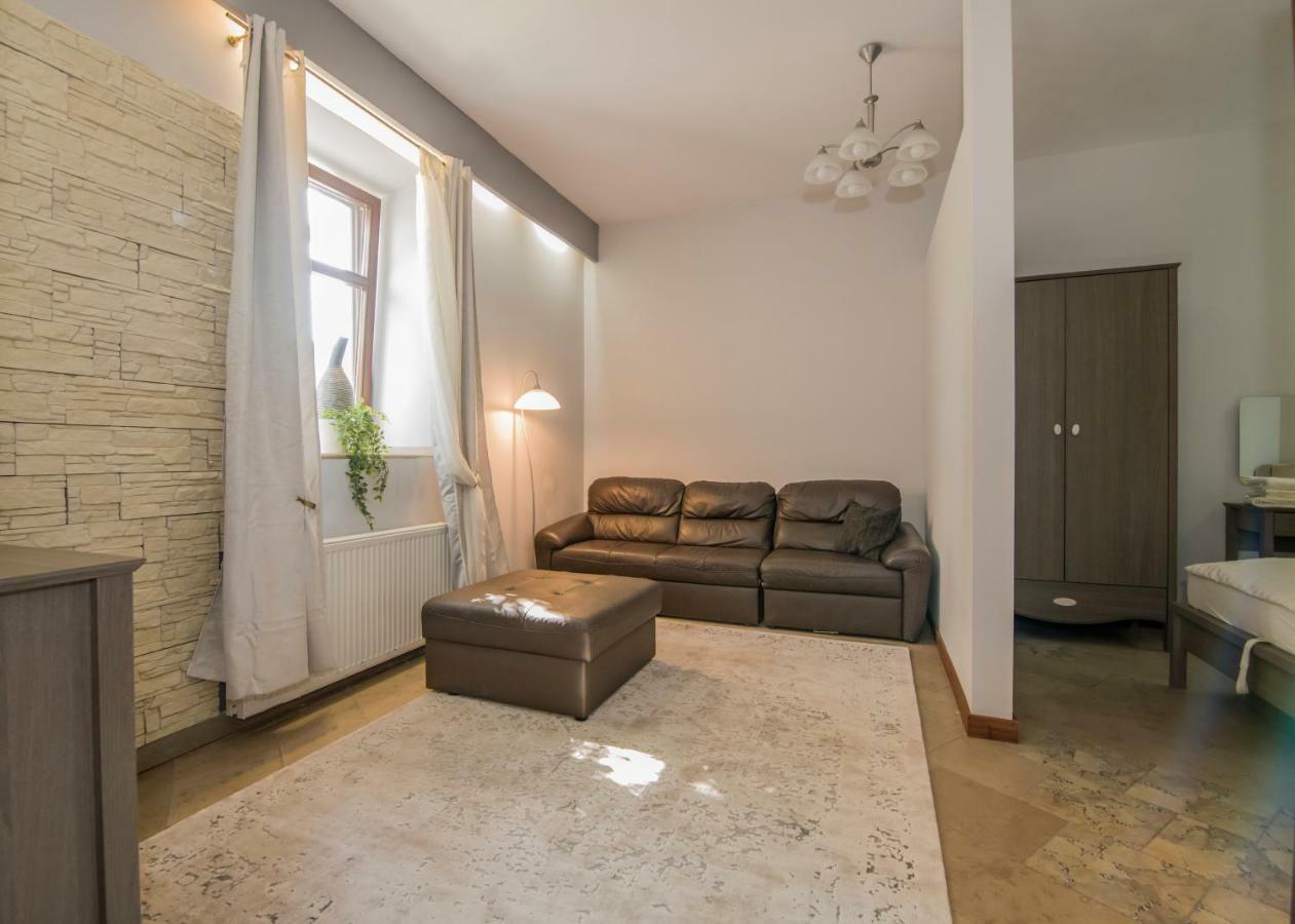 Apartamenty Na Warszawskiej Серадз Экстерьер фото