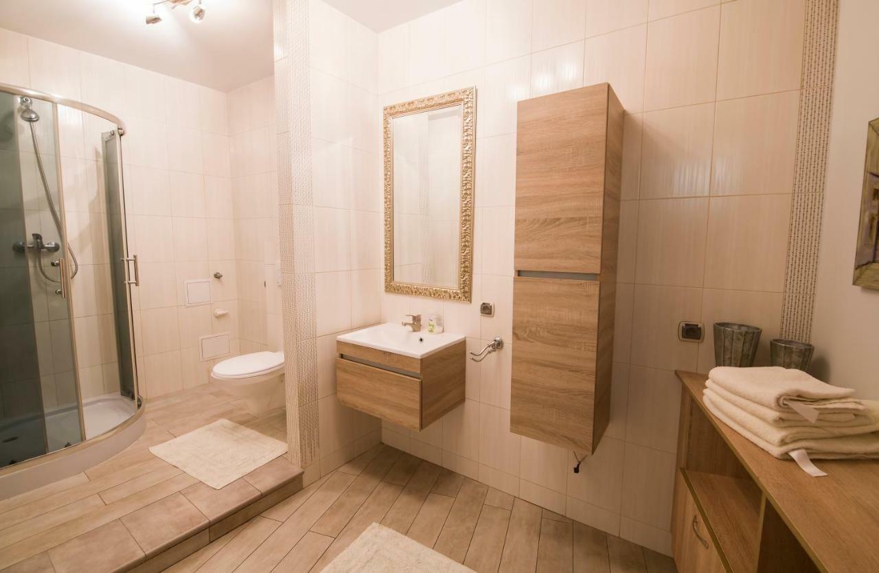 Apartamenty Na Warszawskiej Серадз Экстерьер фото