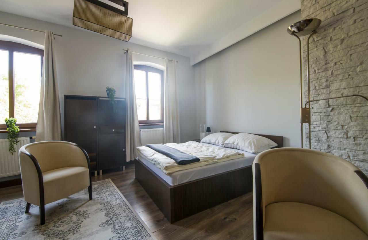 Apartamenty Na Warszawskiej Серадз Экстерьер фото