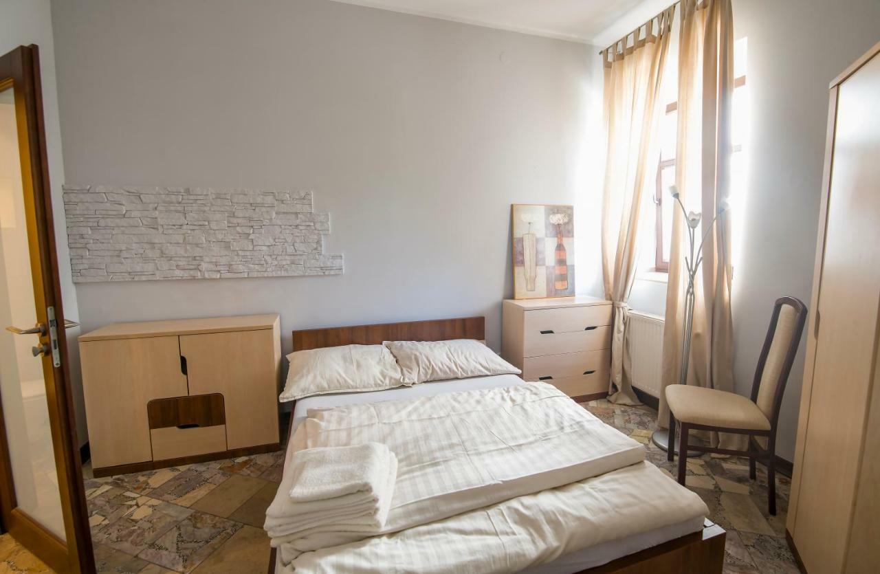 Apartamenty Na Warszawskiej Серадз Экстерьер фото