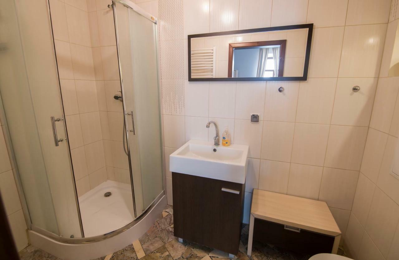 Apartamenty Na Warszawskiej Серадз Экстерьер фото